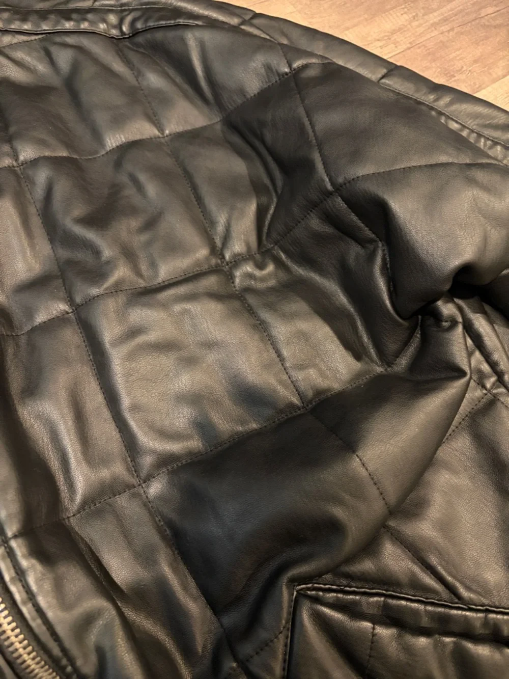 NWOT Free People Dolman Quilted Vegan Leather Jacket - Picture 3 of 5